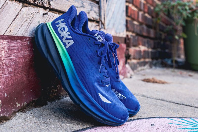Hoka Clifton 9 GTX - Waterproof Weather Protection