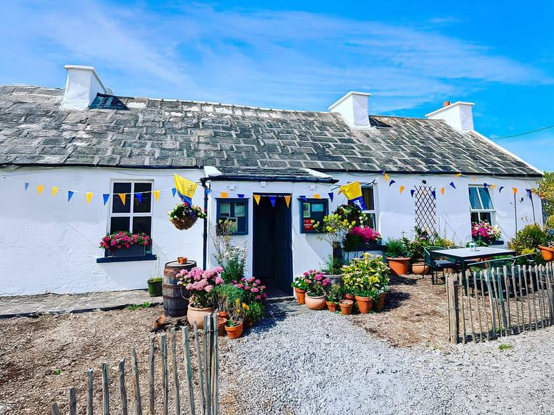 A Quaint Cottage with Panoramic Atlantic Views