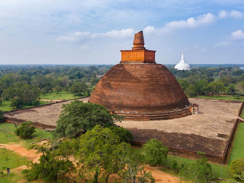 Jetavanaramaya Stupa - The Ancient Skyscraper