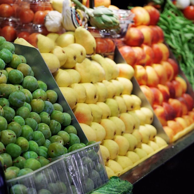 Fresh produce (berries, avocados, leafy greens)