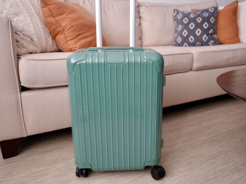 Rimowa Essential Cabin