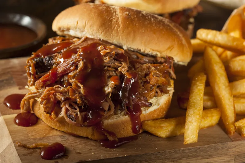 Smoky Mountain BBQ Joints – Gatlinburg & Pigeon Forge, Tennessee