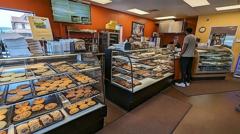 Houghton – Roy’s Pasties & Bakery