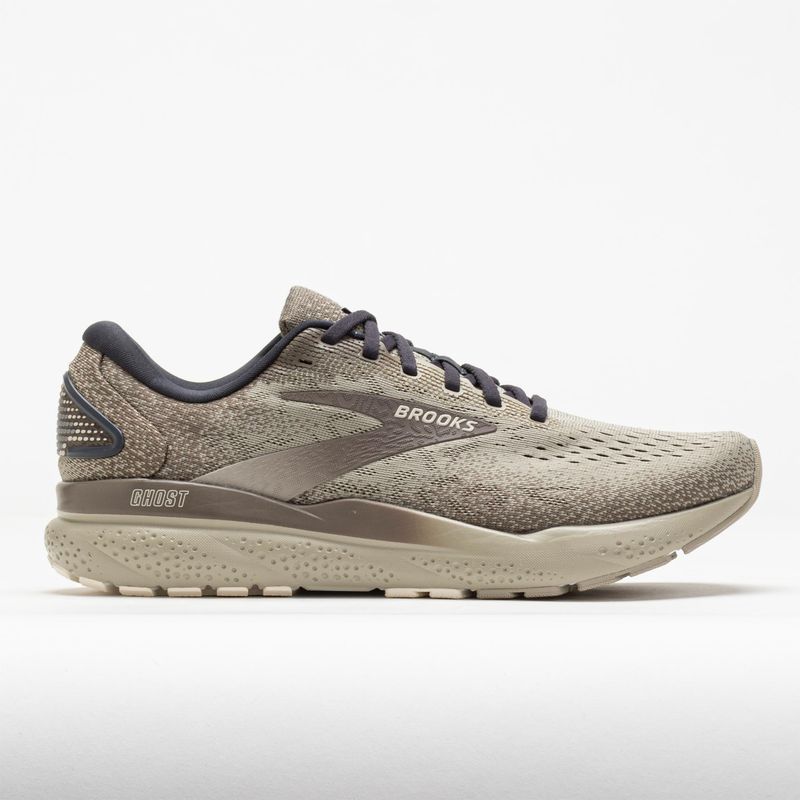Brooks Ghost 16 - The Reliable Crowd-Pleaser