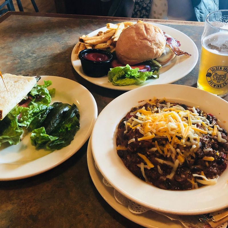 Golden Valley Brewery Sunday Buffet