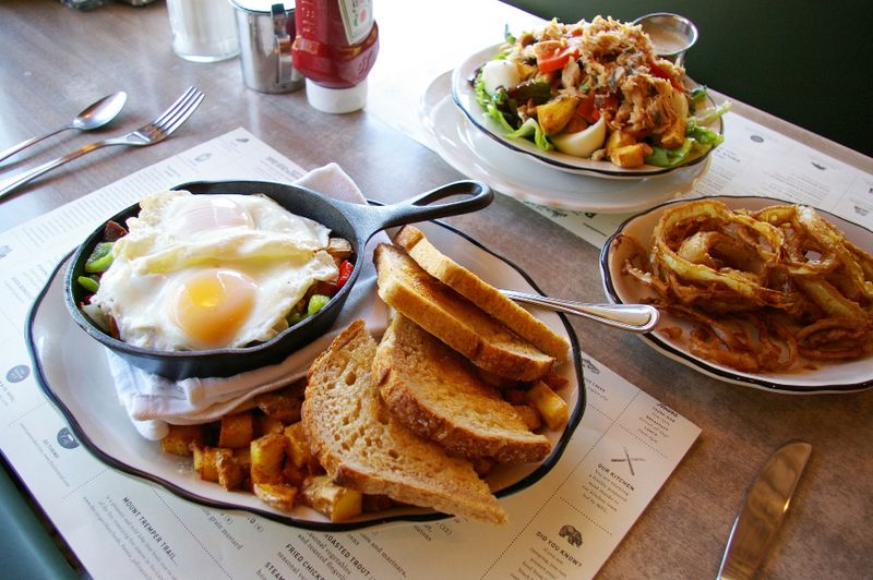 Phoenicia Diner