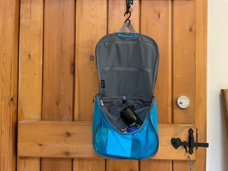 Sea to Summit Hanging Toiletry Bag