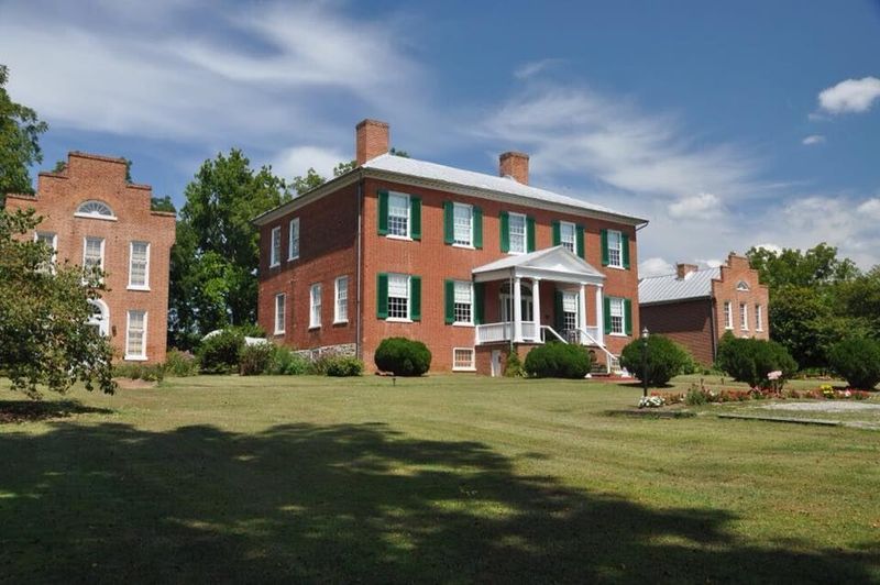 The Smithfield Inn — Smithfield