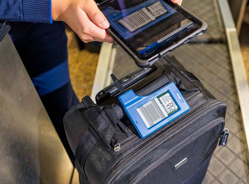 Universal Paperless Bag Tags