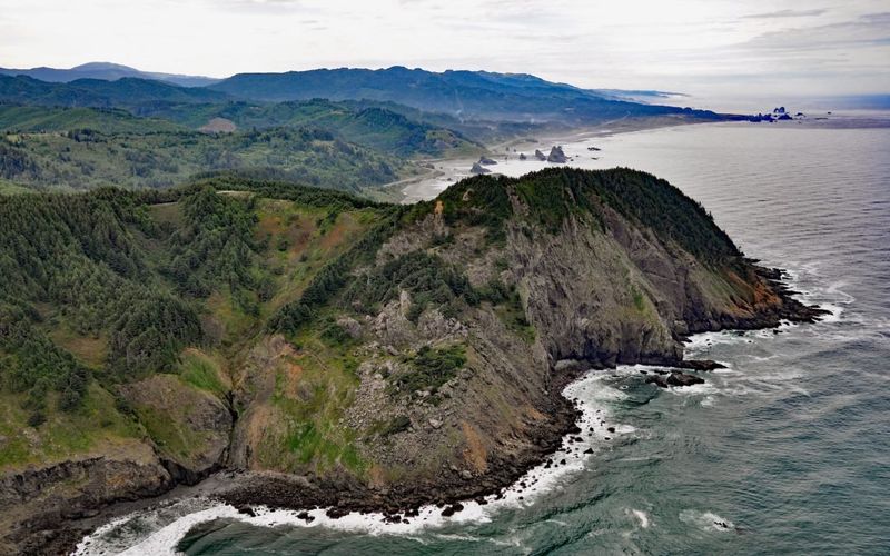 Spectacular Clifftop Views Stretch for Miles