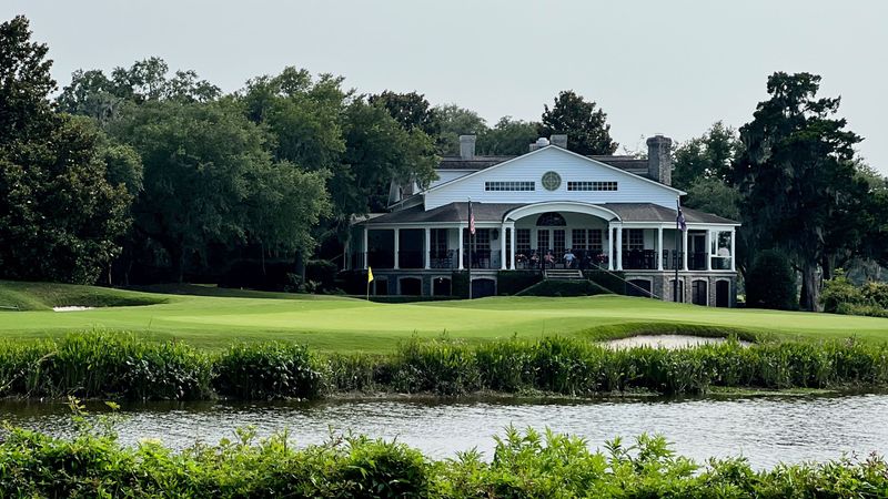 Tee Off at Championship Golf Courses