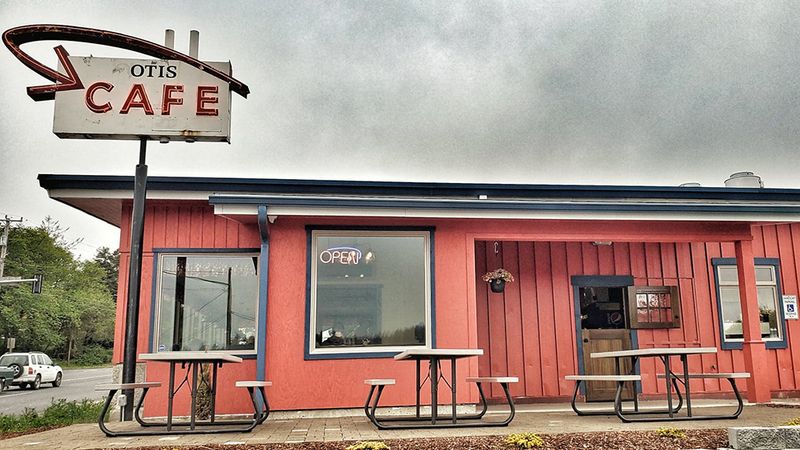 Otis Café (near Lincoln City, off Highway 101)