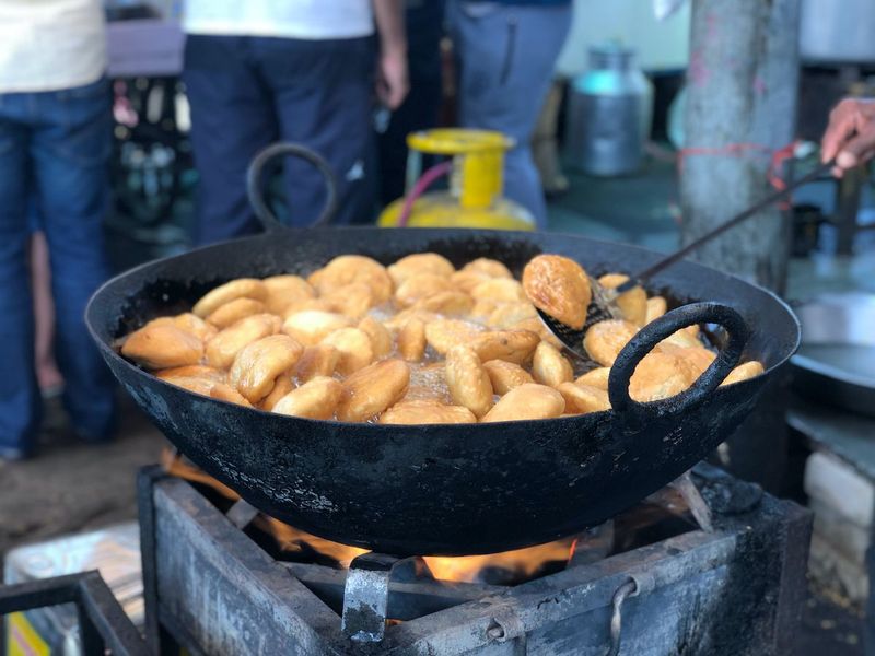 Deep-fried Snacks (Samosas, Spring Rolls, Pakoras)