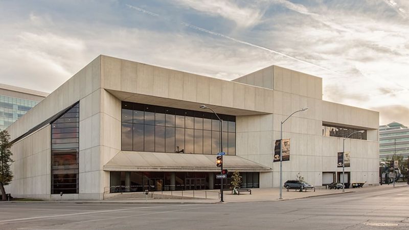 Des Moines Civic Center