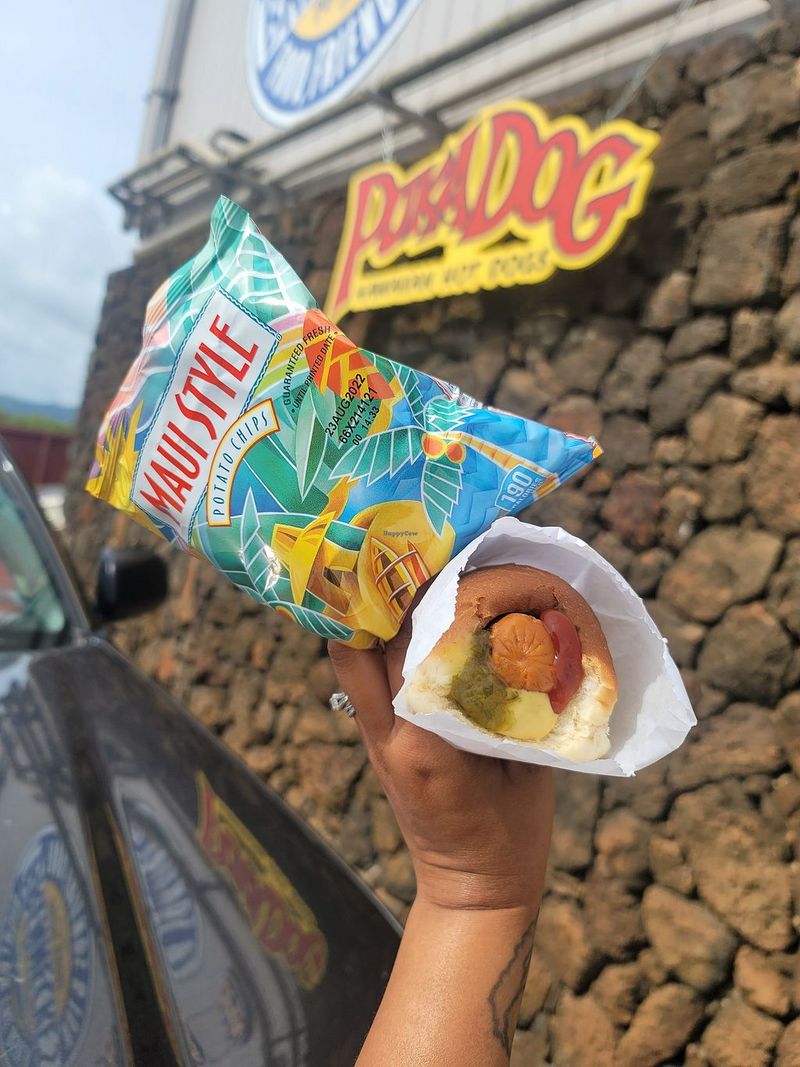 Mess-Free Beach Eating Experience