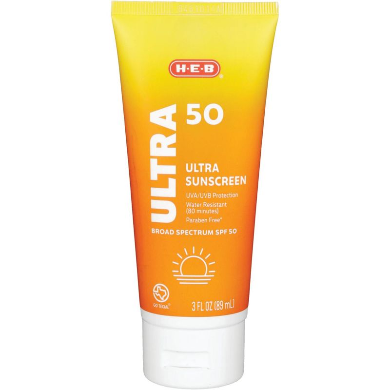 Broad-spectrum SPF 30+ sunscreen (carry-on size)