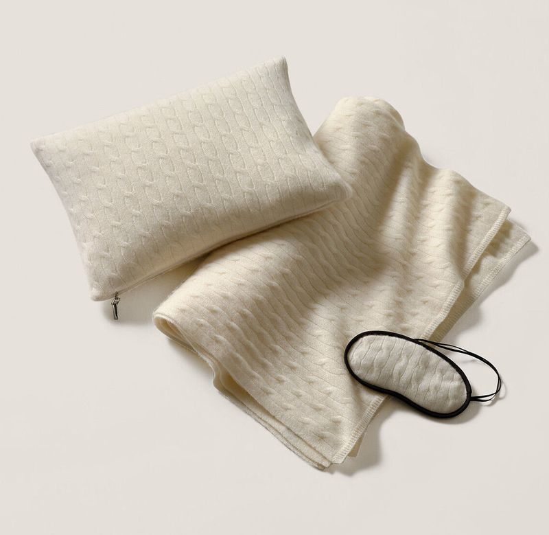 Luxurious Cashmere Travel Set