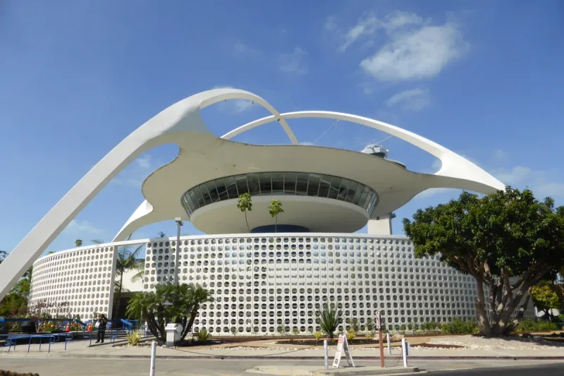 Snap the LAX Theme Building