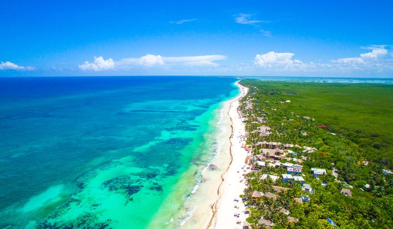 Tulum Beaches (Quintana Roo) – Past seaweed (sargassum) issues