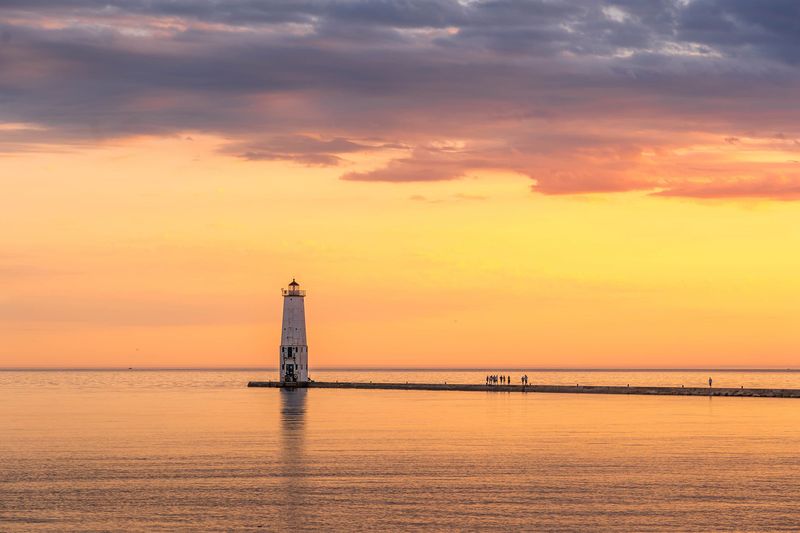 Frankfort North Breakwater Lighthouse pier walk