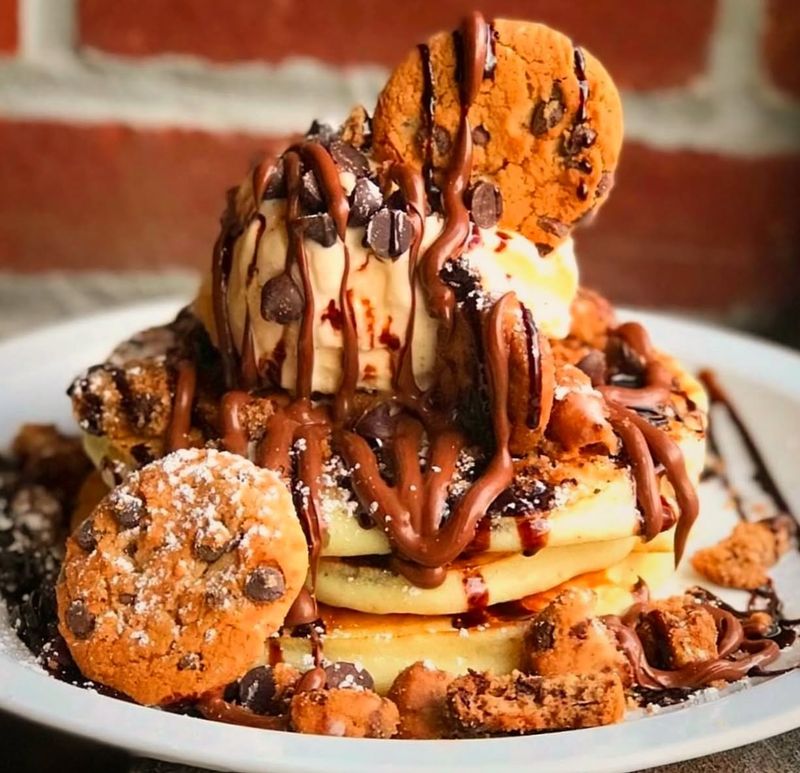 Brownstone Pancake Factory — Edgewater