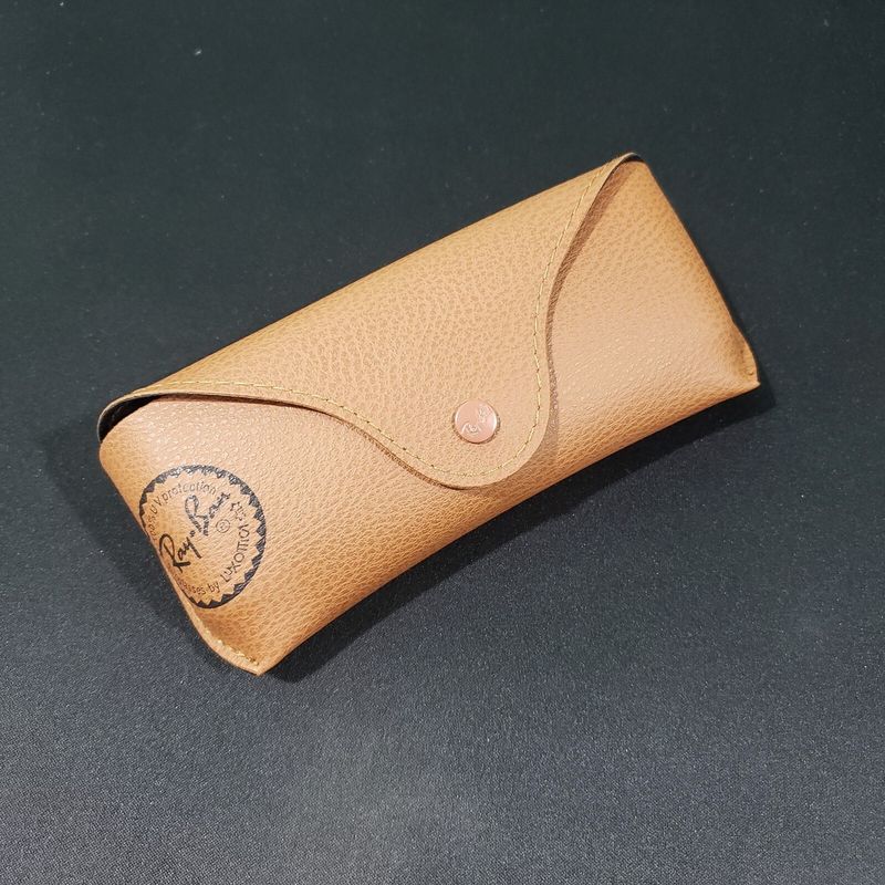 Ray-Ban Classic Leather Case