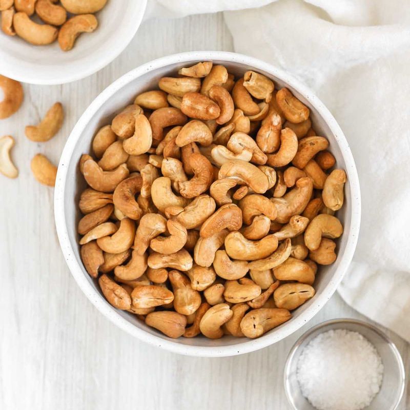 Street-served Cashews (Raw or Unprocessed)