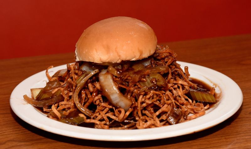 Chow Mein Sandwich