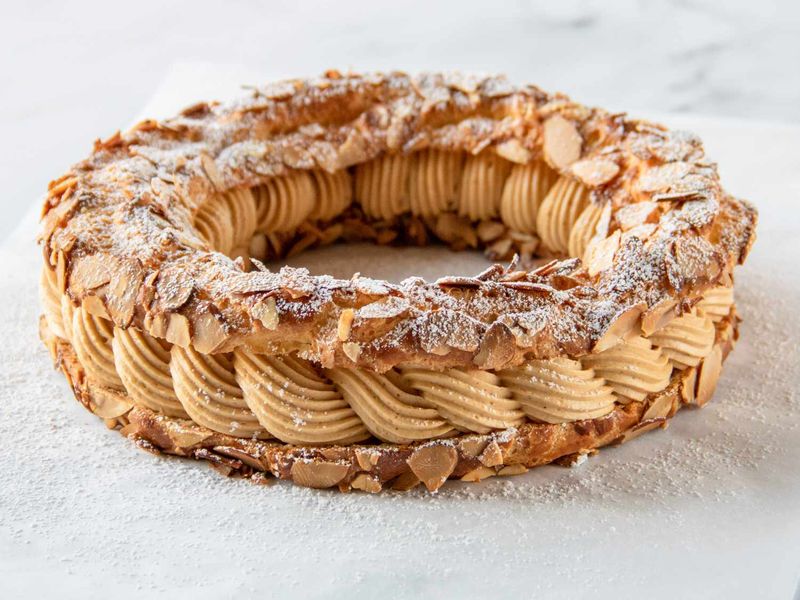 Paris-Brest (Paris – Pâtisserie Lenôtre)