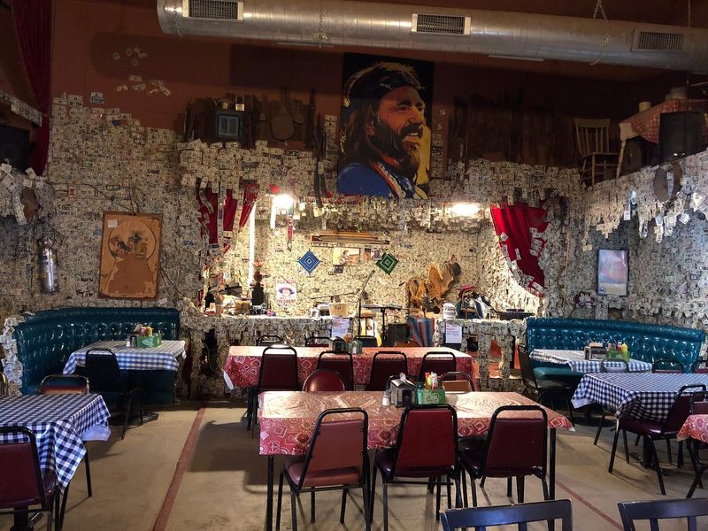 Oatman Hotel (Oatman)