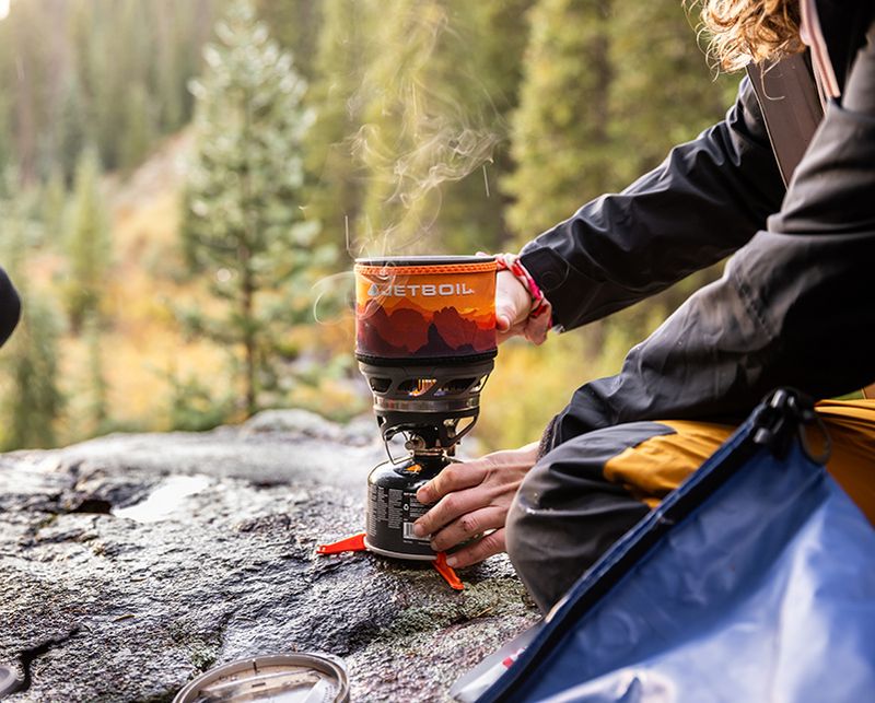 Jetboil MiniMo — Best Integrated System for Simmering