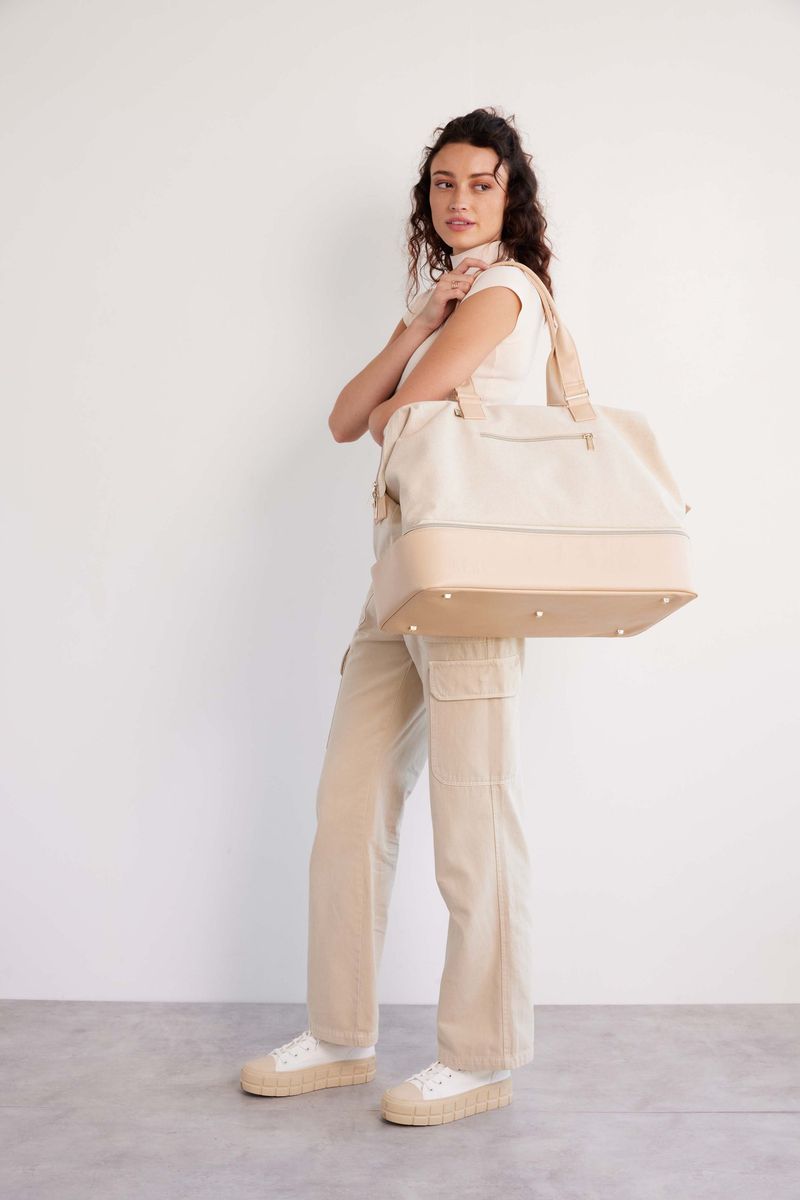 BÉIS “The Weekender” or “The Carry-On”