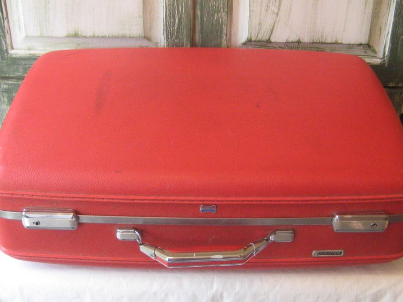 American Tourister
