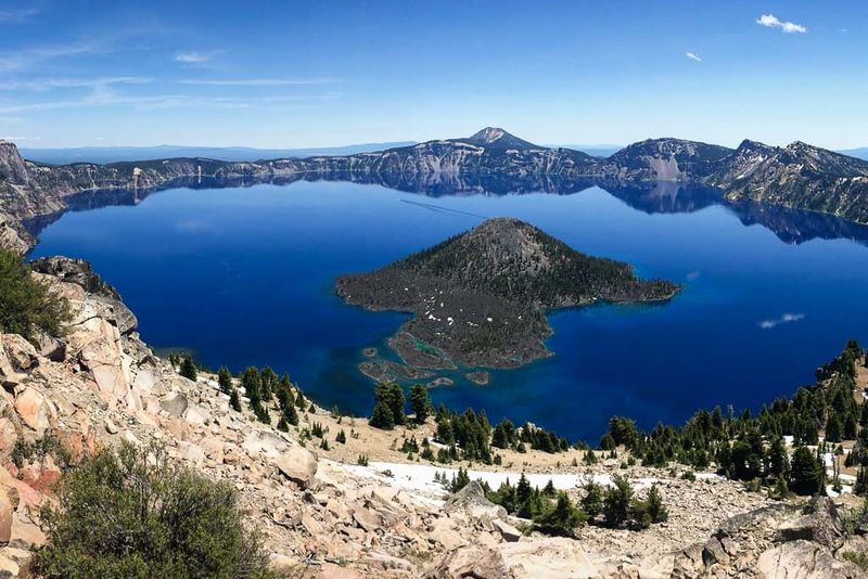 Crater Lake Rim Drive - Oregon's Volcanic Masterpiece