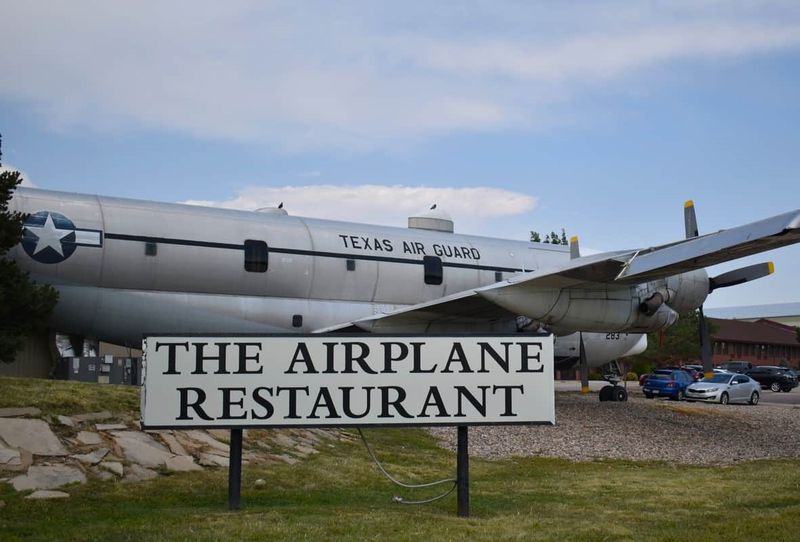 Plan Your Visit to The Airplane Restaurant