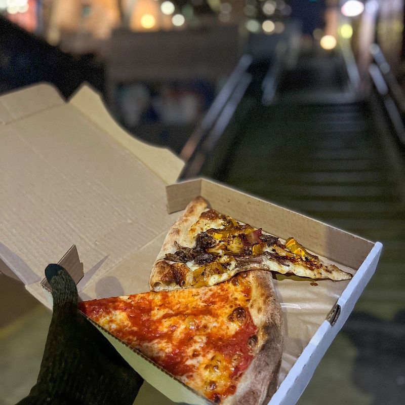 Post Alley Pizza – Seattle, Washington