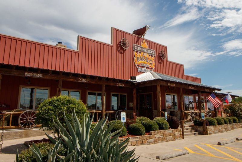 Clem Mikeska's Bar-B-Q — Temple & Belton