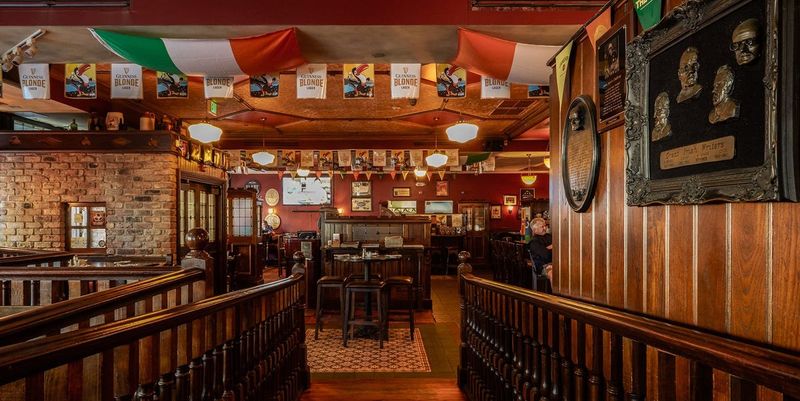 Rock & Reilly's - Pauly Shore's Irish Pub Revolution