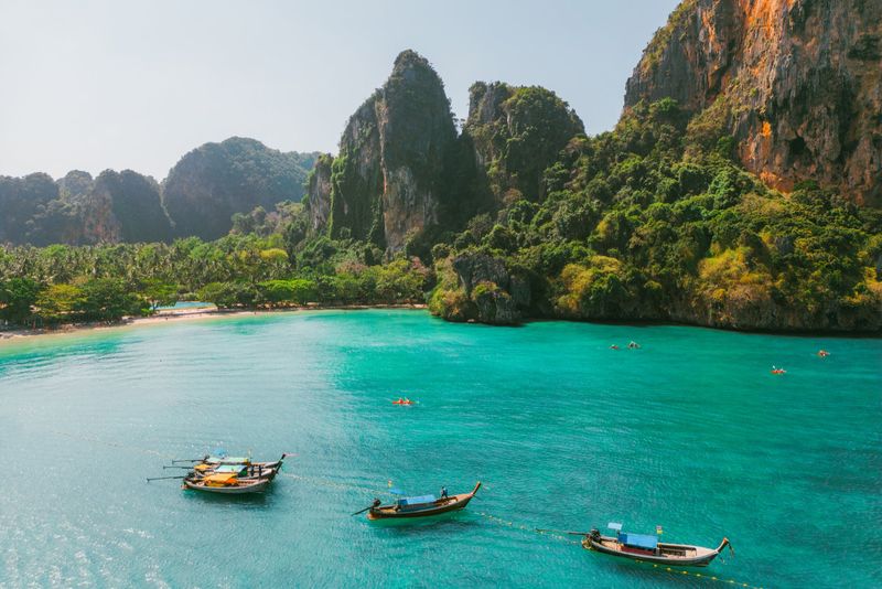 Thailand - Tropical Paradise with Urban Edge