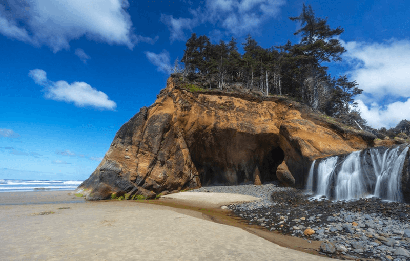 Hug Point, Oregon