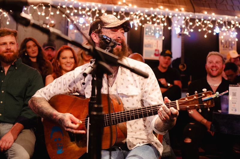 Bluebird Cafe