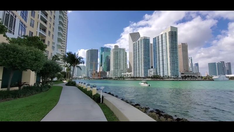 Walk a million-dollar skyline for $0