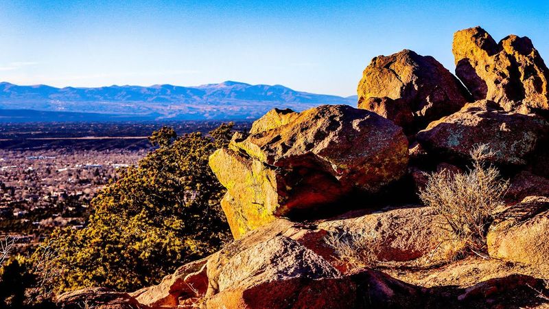 Short hike: Sun Mountain trail