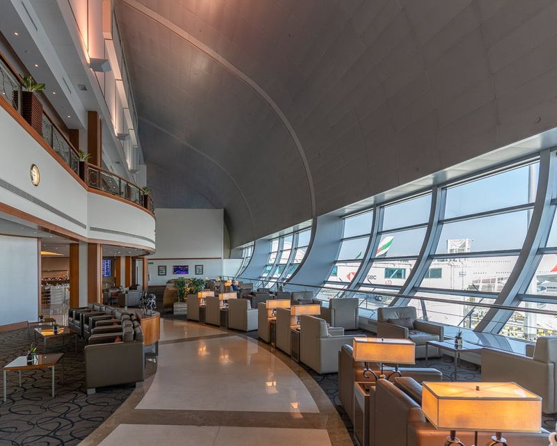 Emirates First Class Lounge – Dubai