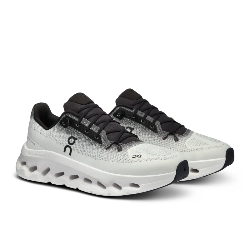On Cloudtilt - Stylish City Walking Comfort