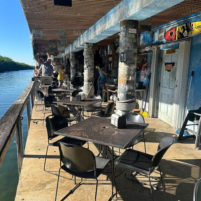 Generic Seafood Spots
