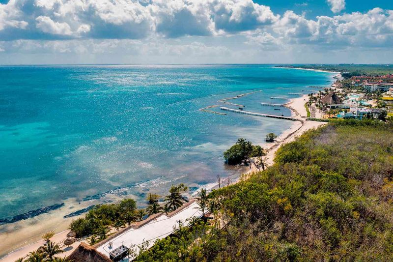 Mexico - Beach Vibes and Urban Energy