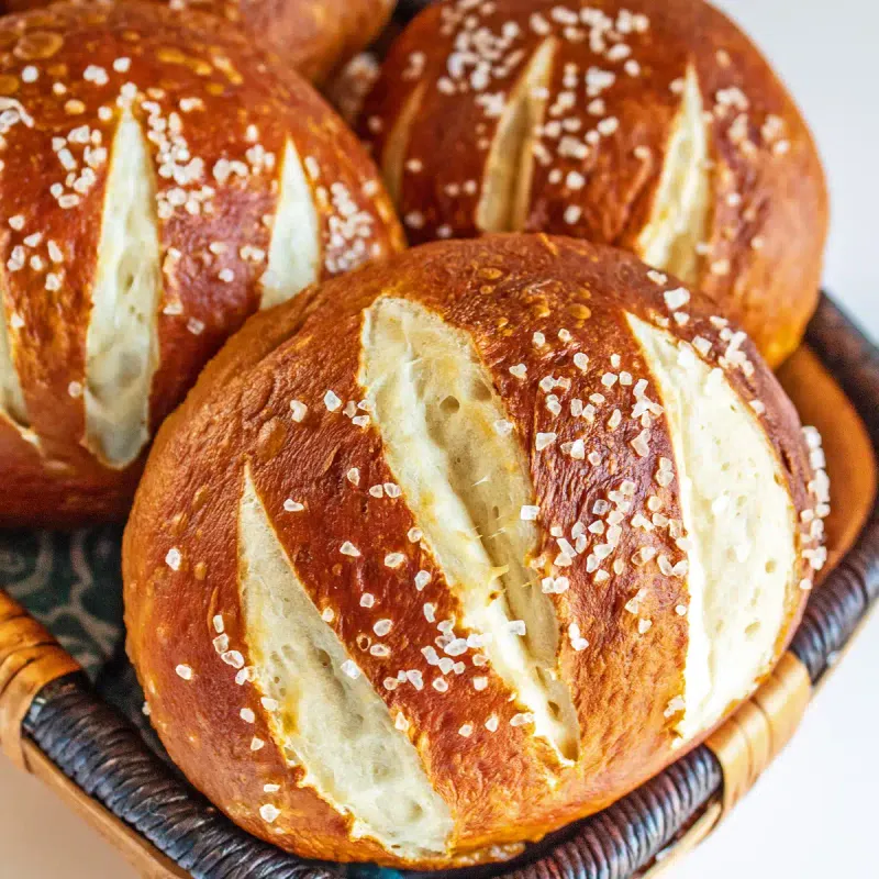 Pretzel Buns