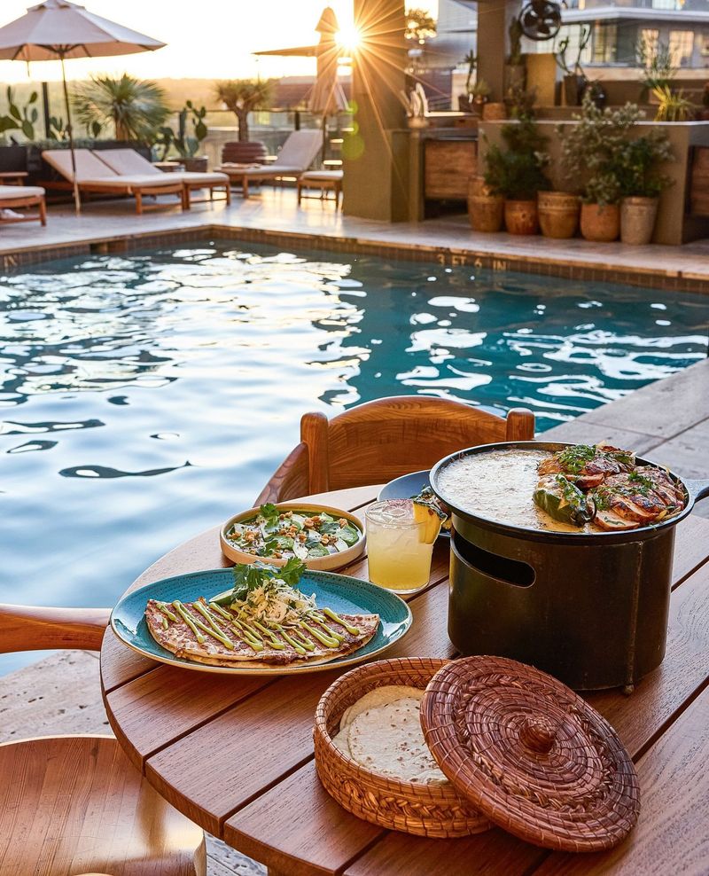 La Piscina: Poolside Tequila Paradise Five Floors Up
