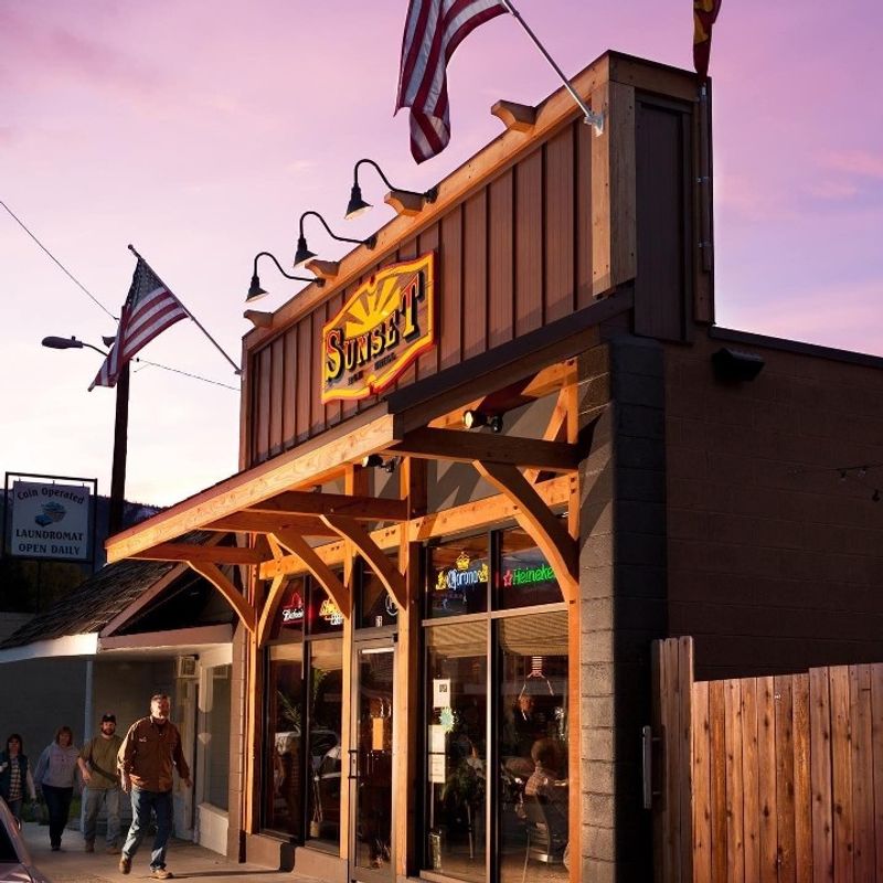 Bardenay Restaurant & Distillery